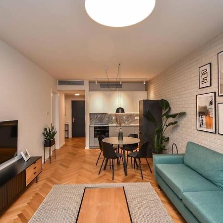 ברטיסלאבה Skypark Luxury Apartment With Skyline View & Free Parking מראה חיצוני תמונה