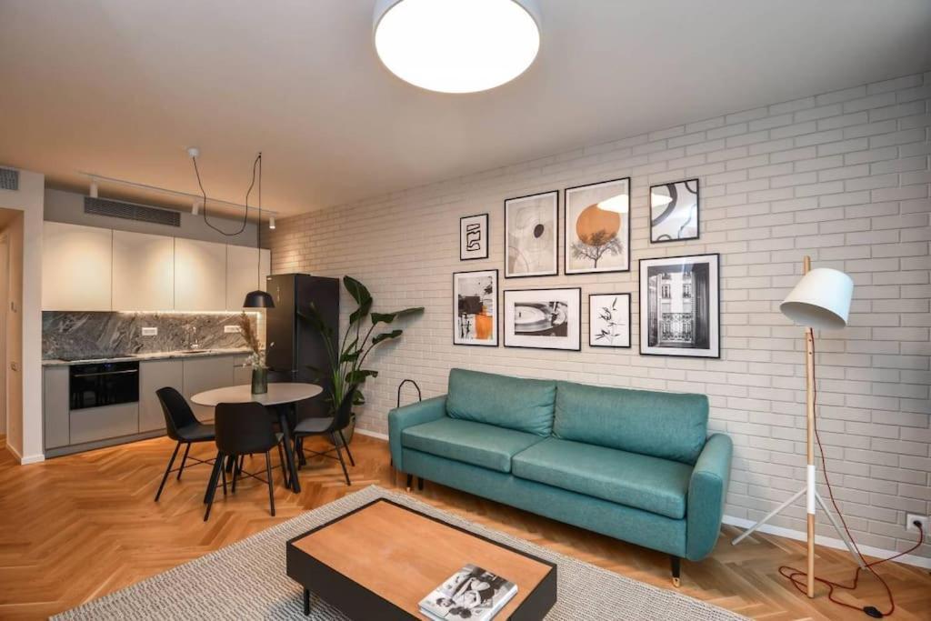 ברטיסלאבה Skypark Luxury Apartment With Skyline View & Free Parking מראה חיצוני תמונה