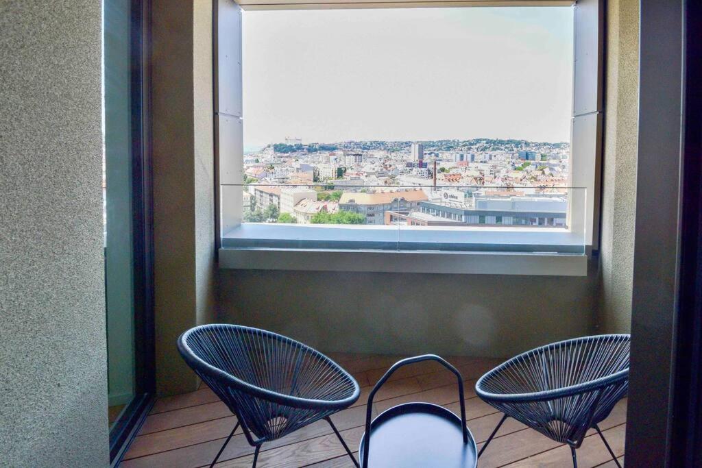 ברטיסלאבה Skypark Luxury Apartment With Skyline View & Free Parking מראה חיצוני תמונה