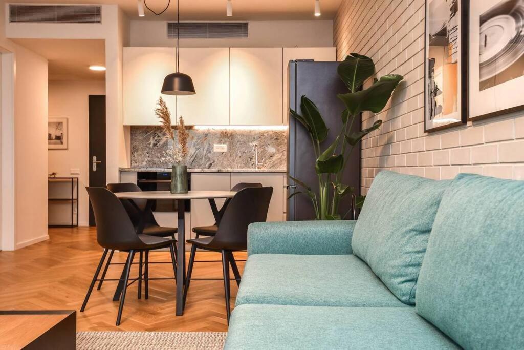 ברטיסלאבה Skypark Luxury Apartment With Skyline View & Free Parking מראה חיצוני תמונה